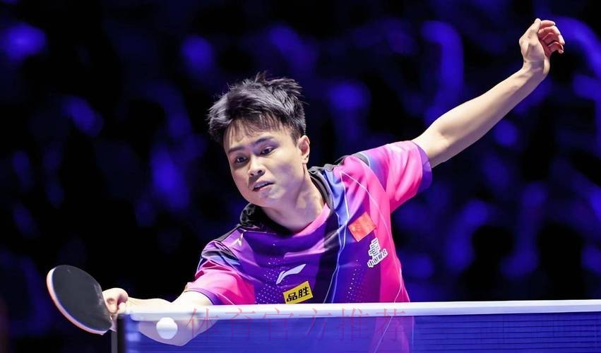 周启豪、梁靖崑跻身男单16强